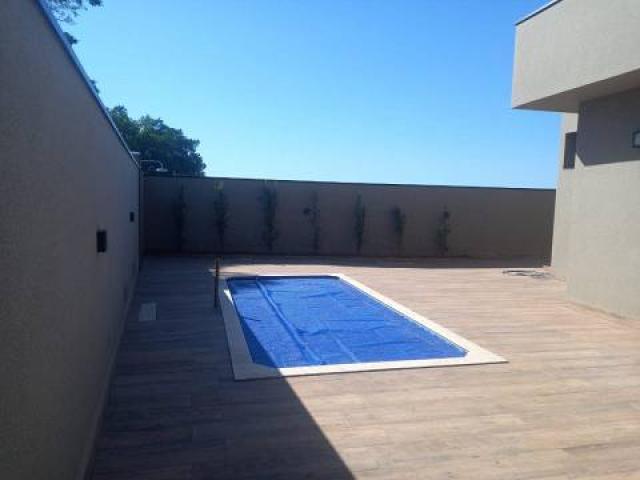 #17 - Casa para Venda em São José do Rio Preto - SP - 2