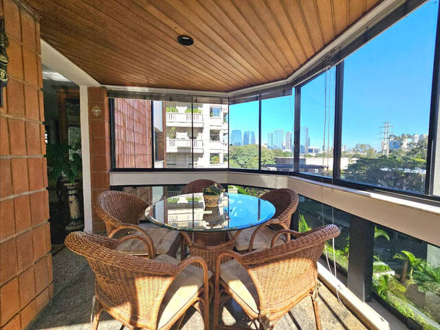 #278 - Apartamento para Venda em São Paulo - SP
